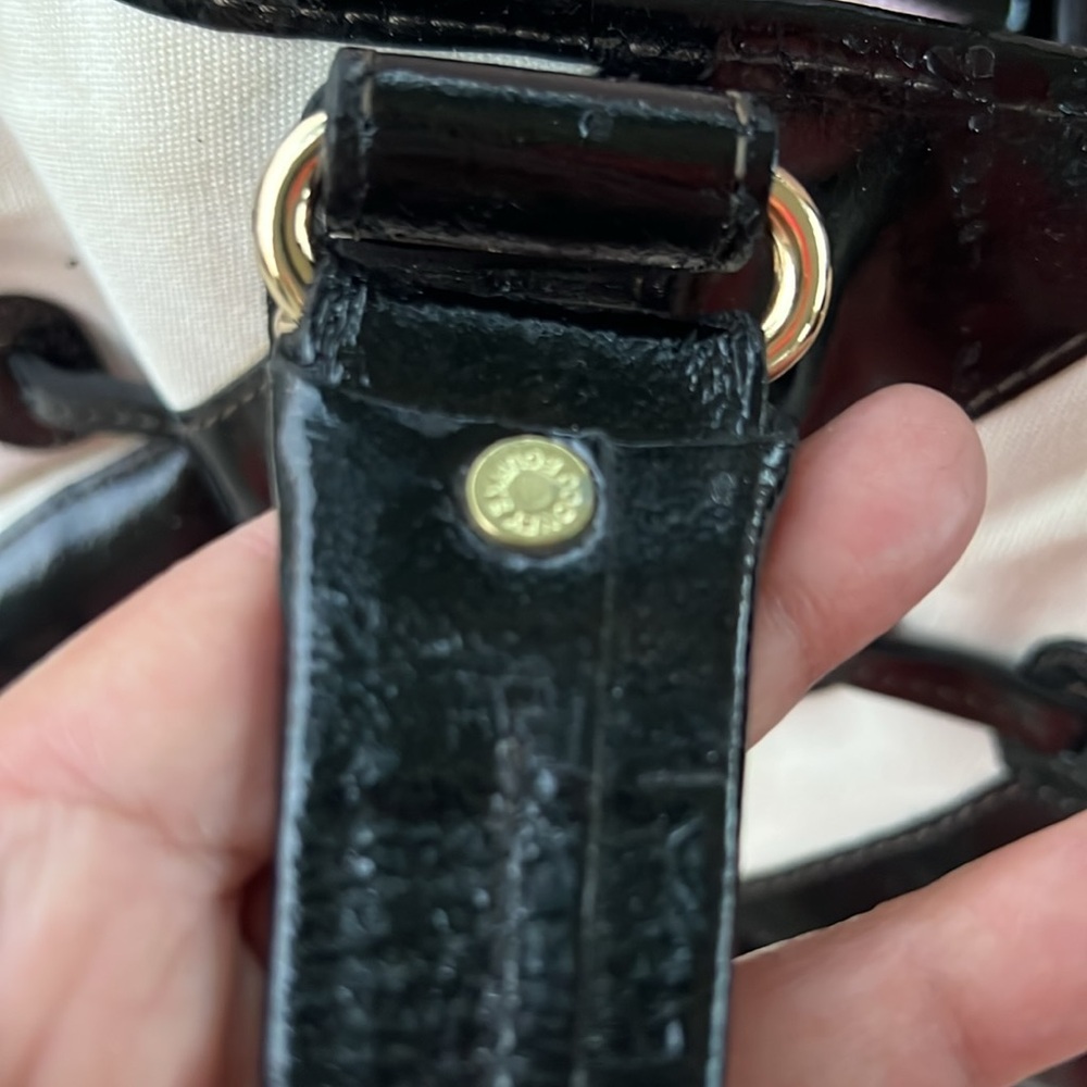 Dooney & Bourkr Large - Picture 13 of 15
